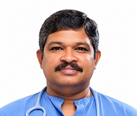 Dr Shanmugam, தலைமை மயக்க மருத்துவர்
